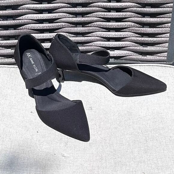 Anne Klein Shoes - Anne Klein Black Kitten iFlex Faux Suede Low Heel, Size 8M